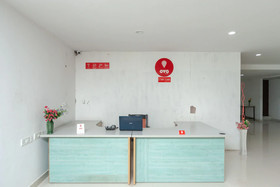 Purple Lake View by OYO Rooms