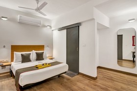 Queensway Park by OYO Rooms