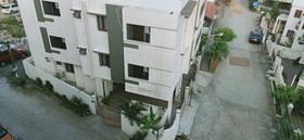 R Hotel Manapakkam