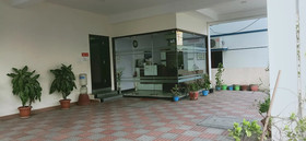 R Hotel Manapakkam