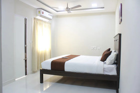 Rithikha Inn Crest