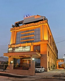 Super Townhouse Koyambedu