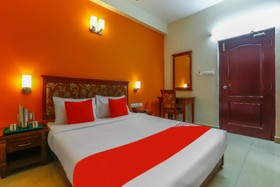 Sai Nalam Hotels by OYO Rooms