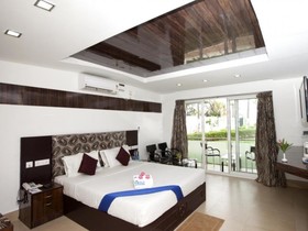 Shelter Beach Resort