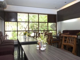 Shelter Beach Resort