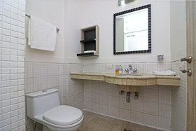 Silverkey Pallikaranai By OYO Rooms