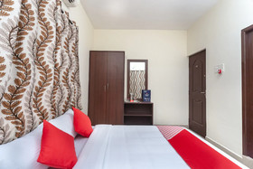 Skye Service Apartments By OYO Rooms
