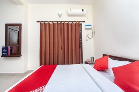 Skye Service Apartments By OYO Rooms