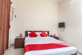 Skye Service Apartments By OYO Rooms