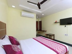 Sri Sai Nivas Inn