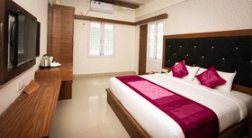 Star Holiday Inn by Nexstay