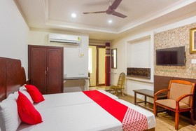 Stay N Tour Homes by OYO Rooms