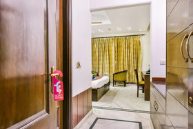 Sunshine Residency by OYO Rooms