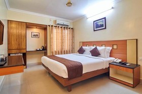 TazKamar Inn