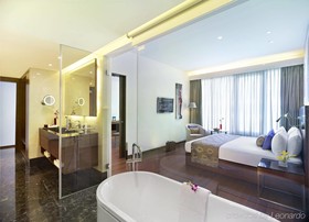 Vivanta Chennai, IT Expressway