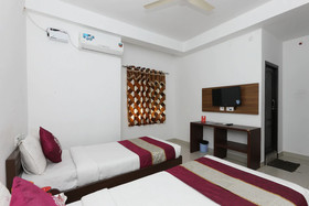 The Mangrove Wood Residency