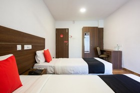 Tiara Grand by OYO Rooms
