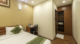 Treebo Saravana Boutique Inn