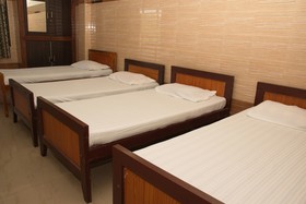 Ulo Raj Residency