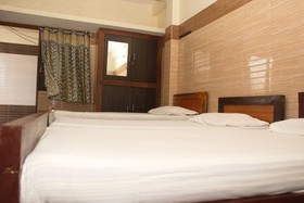 Ulo Raj Residency