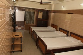 Ulo Raj Residency