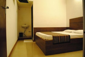 Value Hotel