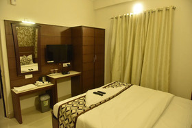 White Park Business Class Hotel