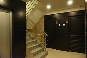 White Park Business Class Hotel