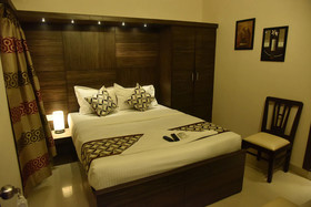 White Park Business Class Hotel