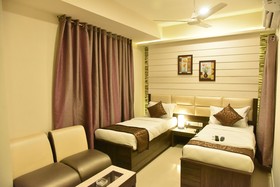 White Park Business Class Hotel