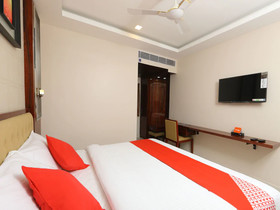 Hotel President