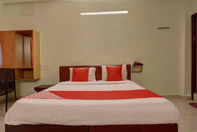Hotel Radhakrishna by OYO Rooms