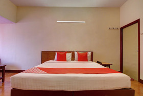 Hotel Radhakrishna by OYO Rooms