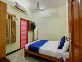 Hotel Vaani Villa by OYO Rooms