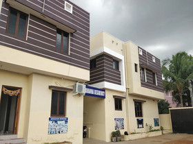 Navanna Residency By OYO Rooms