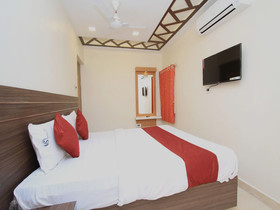 OYO 14715 Serene Inn