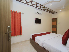 OYO 14715 Serene Inn