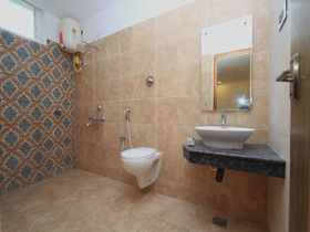 OYO 14715 Serene Inn