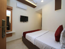 OYO 14715 Serene Inn