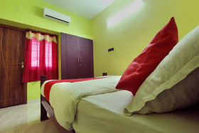 OYO 18456 Anugraha Vasantham