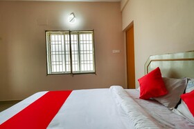 Royal Pride by OYO Rooms