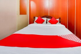 Royal Pride by OYO Rooms