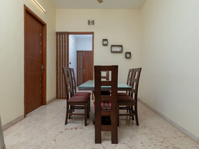 Royal Stay Service Apartments by OYO Rooms
