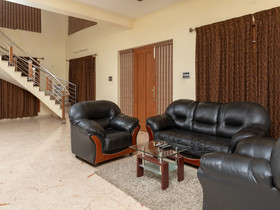 Royal Stay Service Apartments by OYO Rooms