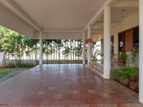 Royal Stay Service Apartments by OYO Rooms