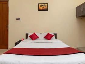 Royal Stay Service Apartments by OYO Rooms