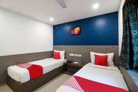Sri Annapoorna Towers by OYO Rooms