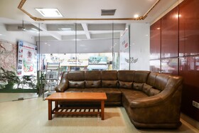 Sri Annapoorna Towers by OYO Rooms