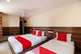 Sri Annapoorna Towers by OYO Rooms
