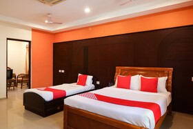 Sri Annapoorna Towers by OYO Rooms